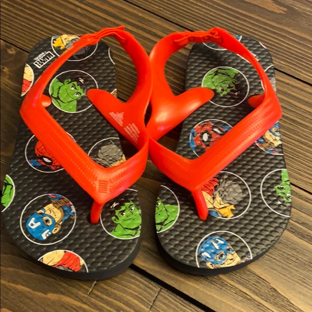 Marvel superhero flip flops with elastic back
